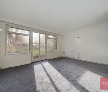 2 bedroom ground floor flat to rent - Photo 2