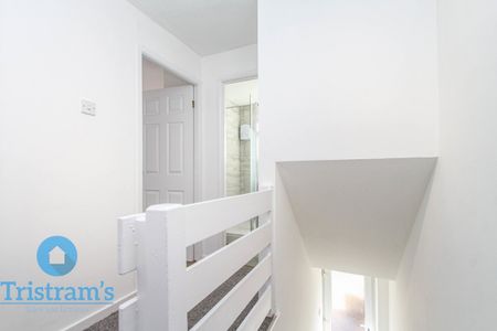 1 bed Flat for Rent - Photo 4