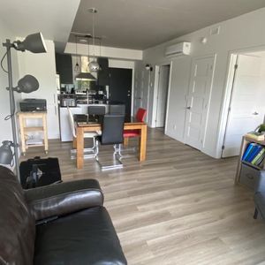 3 1/2 Ste-Foy (Québec) **1 mois gratuit** - Photo 2