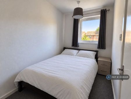 2 bedroom terraced house to rent - Photo 4