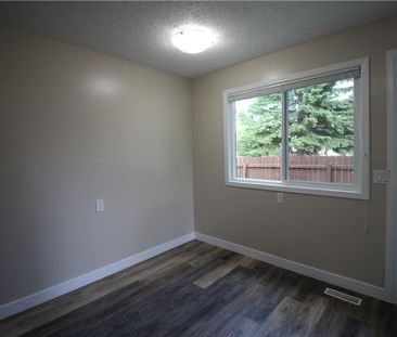 4 Bedroom - Photo 2