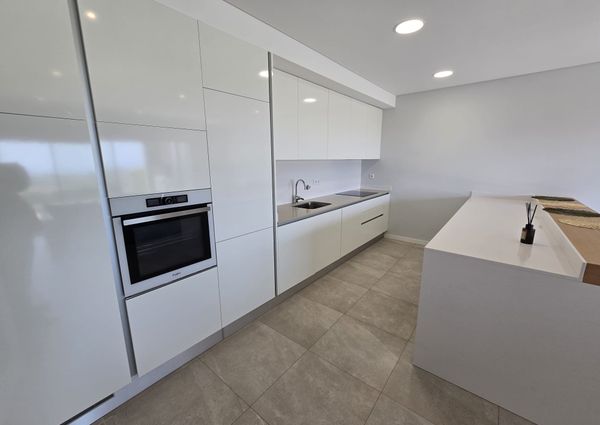 Apartamento T1 para arrendamento, com vista mar em Albufeira, Algarve