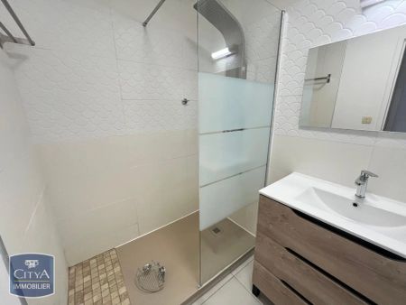 Appartement à louer 4 pièces 65.83m² - Photo 4