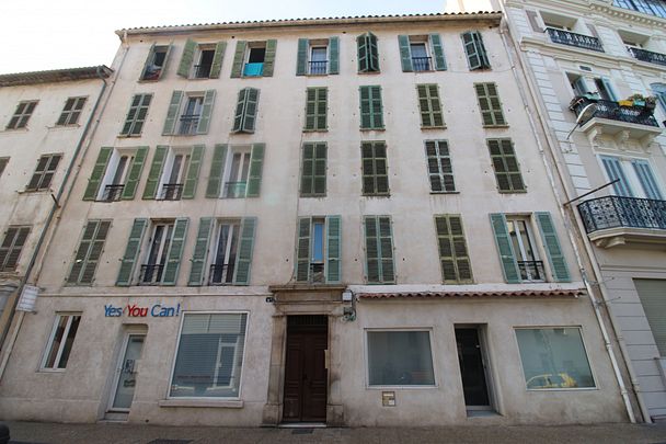 HYERES CENTRE - T3 de 44.43 m² + Cellier - Photo 1