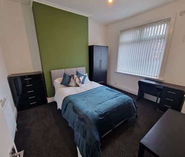 Room in a Shared House, Suffolk Street, M6 - Photo 1