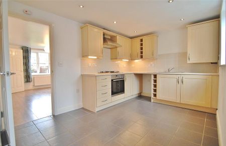 3 bedroom terraced house to rent - Photo 4