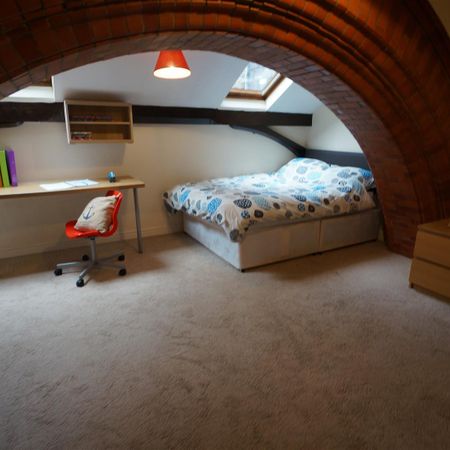 Flat 20 Tabernacle Chapel Garth Road - Photo 3