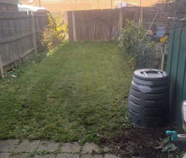 2 bedroom detached house to rent - Photo 5