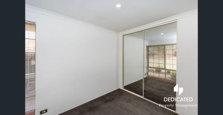 Superb Centrally Located and Secluded Villa - Photo 2