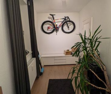 Geräumige 2,5-Zimmer-Wohnung mit großem Balkon - Foto 2