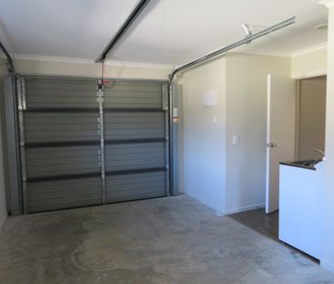 WAINUIOMATA LIVING - Photo 3