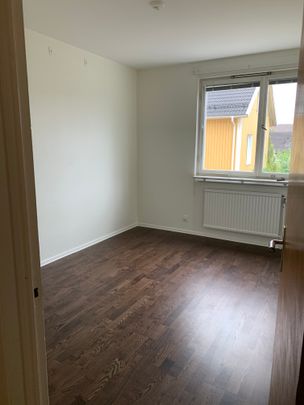 Kapellgatan, Katrineholm - Photo 1