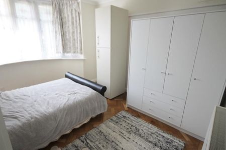 2 bedroom bungalow to rent - Photo 2