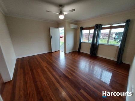 Charming 3-Bedroom Home in Childers - Photo 2