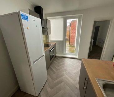 Studio to rent - Photo 6
