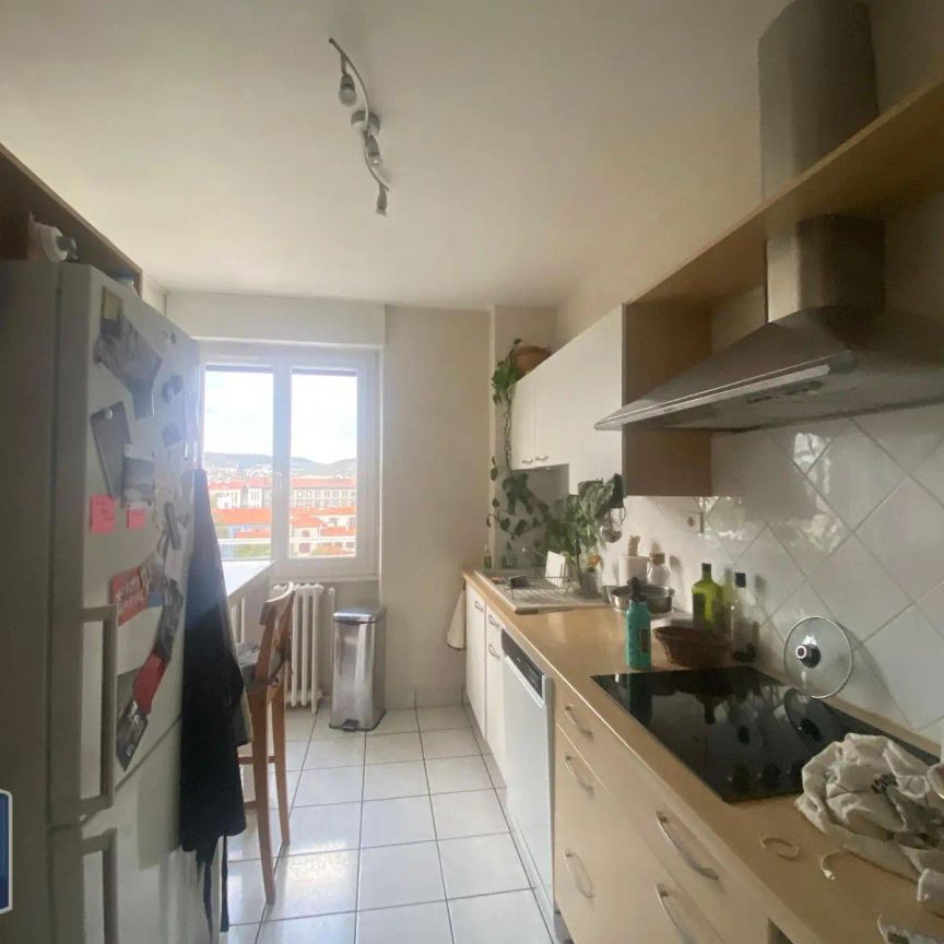 Appartement à louer 3 pièces 72.41m² - Photo 1