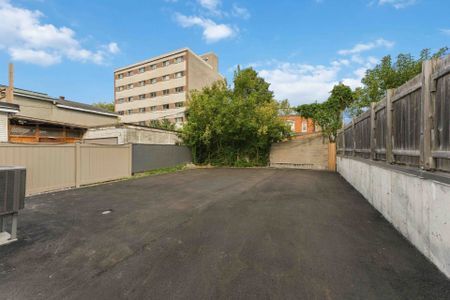For Lease - 13 Balsam Street Unit# A, West Centre Town, Ontario - Photo 5