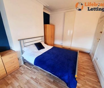 1 bedroom in a house share to rent - Photo 2