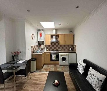 Boileau Parade, Ealing, North Ealing, W5 - Photo 4