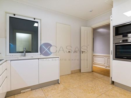 2 bedroom luxury Apartment for rent in Avenida da Liberdade (Sao Jose), Lisbon - Photo 5