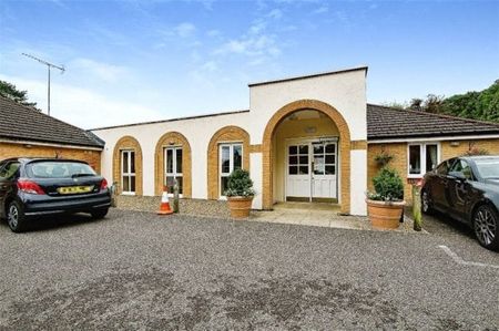 Stafford Road, CR3, Property for rent - Photo 4