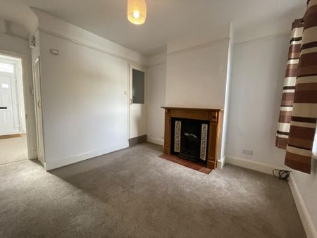 2 bedroom terraced house to rent - Photo 3