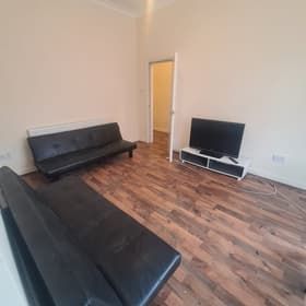 5 Bed - 238 Cardigan Road, Hyde Park, Leeds - LS6 1QL - Student - Photo 1