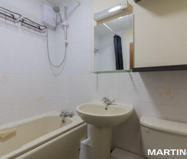 1 bedroom flat to rent - Photo 6