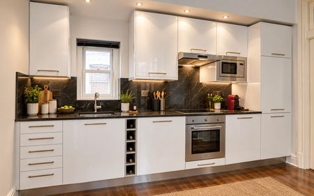 Old Brompton Road, SW5 - Photo 3