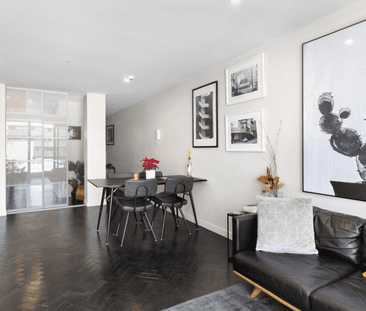 Contemporary Living! - Photo 5