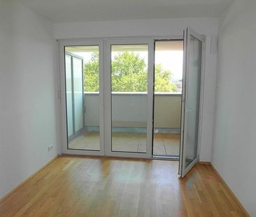 Geräumige, tolle Wohnung im 6.OG mit Loggia, hochwertiger Einbauküc... - Foto 1