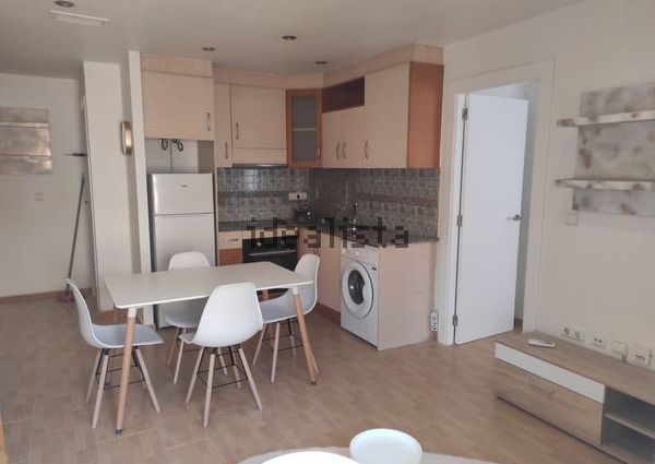 Alquiler de piso en Calle Orihuela, 25