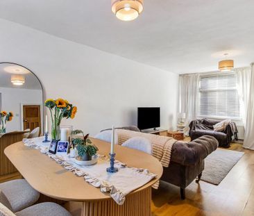 3 bedroom end of terrace house to rent - Photo 5