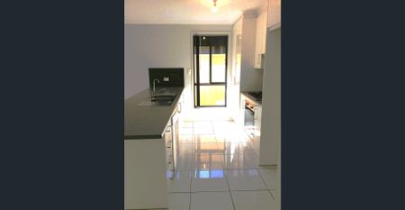 GREAT HOME IN GREAT LOCATION - Photo 5