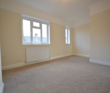 3 bedroom terraced house to rent - Photo 6