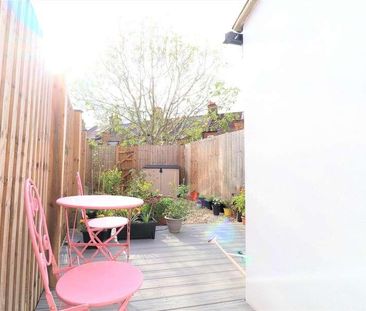 Nevill Grove, Watford, Hertfordshire, WD24 - Photo 6