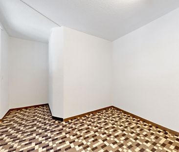 Wohnung mit Altbaucharme im Dorfzentrum von Attiswil! - Photo 1