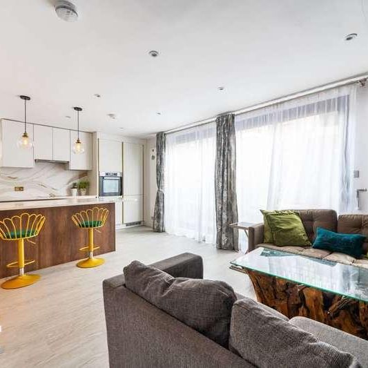 Colville Terrace, Notting Hill, W11 - Photo 1