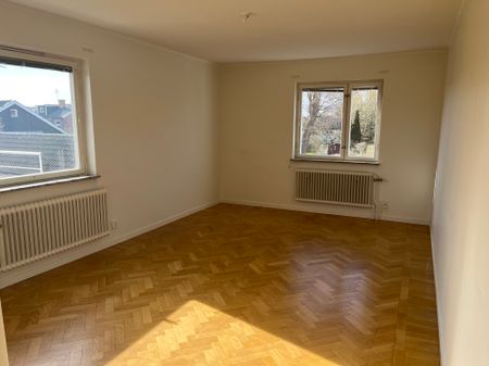 Nyhemsgatan, Katrineholm - Foto 2