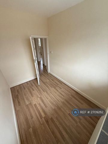 2 bedroom maisonette to rent - Photo 3