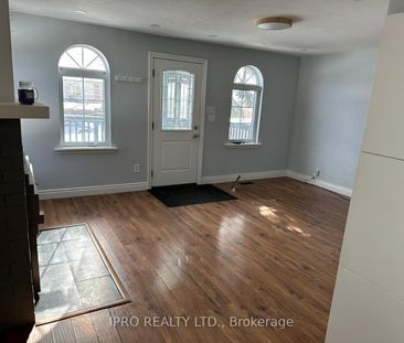 For Lease - 853 Fourth Street Unit# Main Floor, Mississauga, Ontario - Photo 6