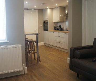 4 Bed Terraced House, Kellit Road, L15 - Photo 1