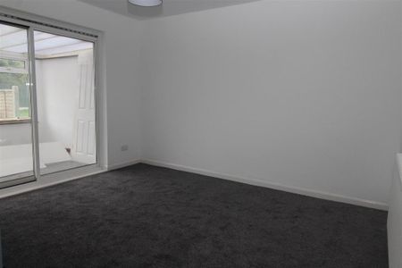 2 bedroom bungalow to rent - Photo 5