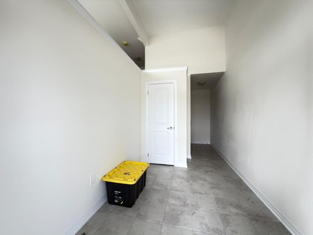 For Lease - 72 Lunay Drive, Richmond Hill, Ontario - Photo 3