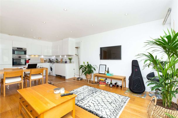 Follis House, 1D Orleston Road, London, N7 8LH - Photo 1