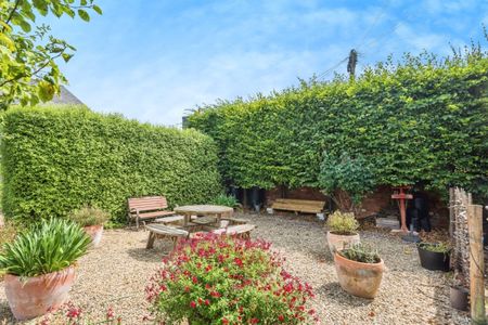 The Gallery, Leicester Street, Swindon - Photo 4