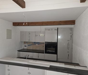 renovierte 2.5-Zimmer-Dachwohnung - Photo 1