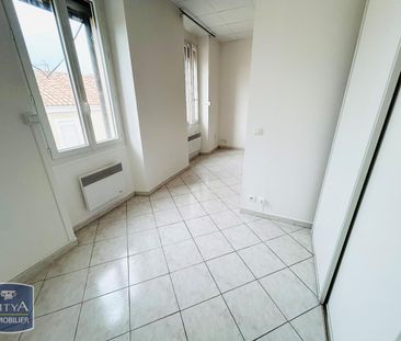 Location Appartement 1 pièce 30m² PORT DE BOUC 13110 - Photo 4