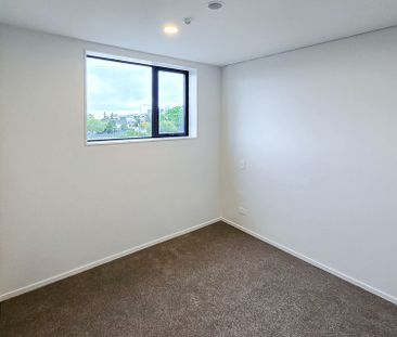 Stylish, Brand-New Apartment in Meadowbank - Photo 2