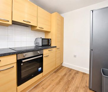 1 bedroom apartment to rent - Photo 3